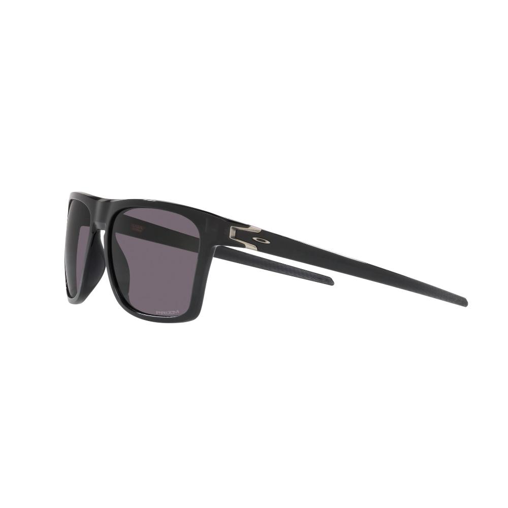 Oakley Leffingwell