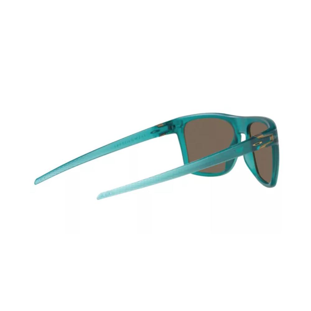Oakley Leffingwell