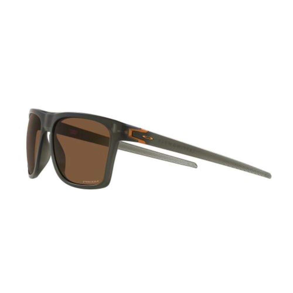 Oakley Leffingwell