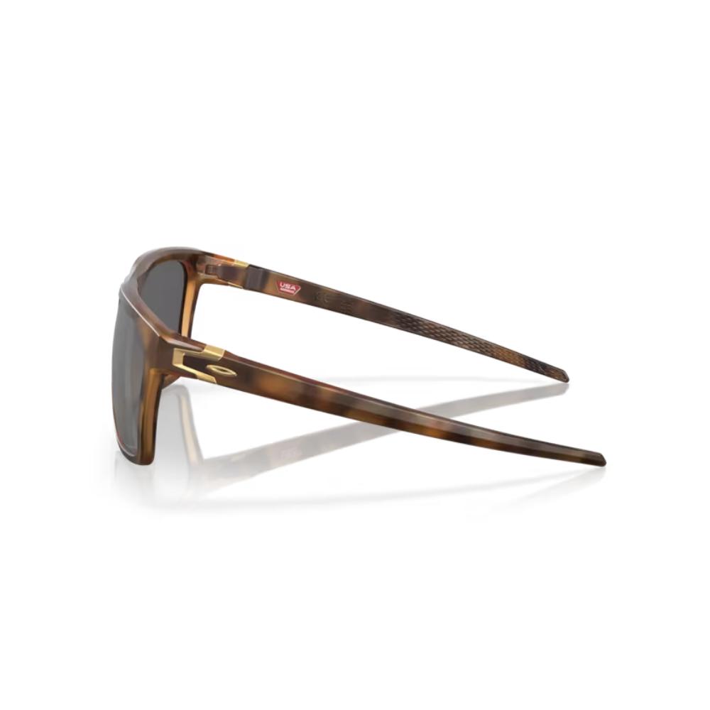 Oakley Leffingwell