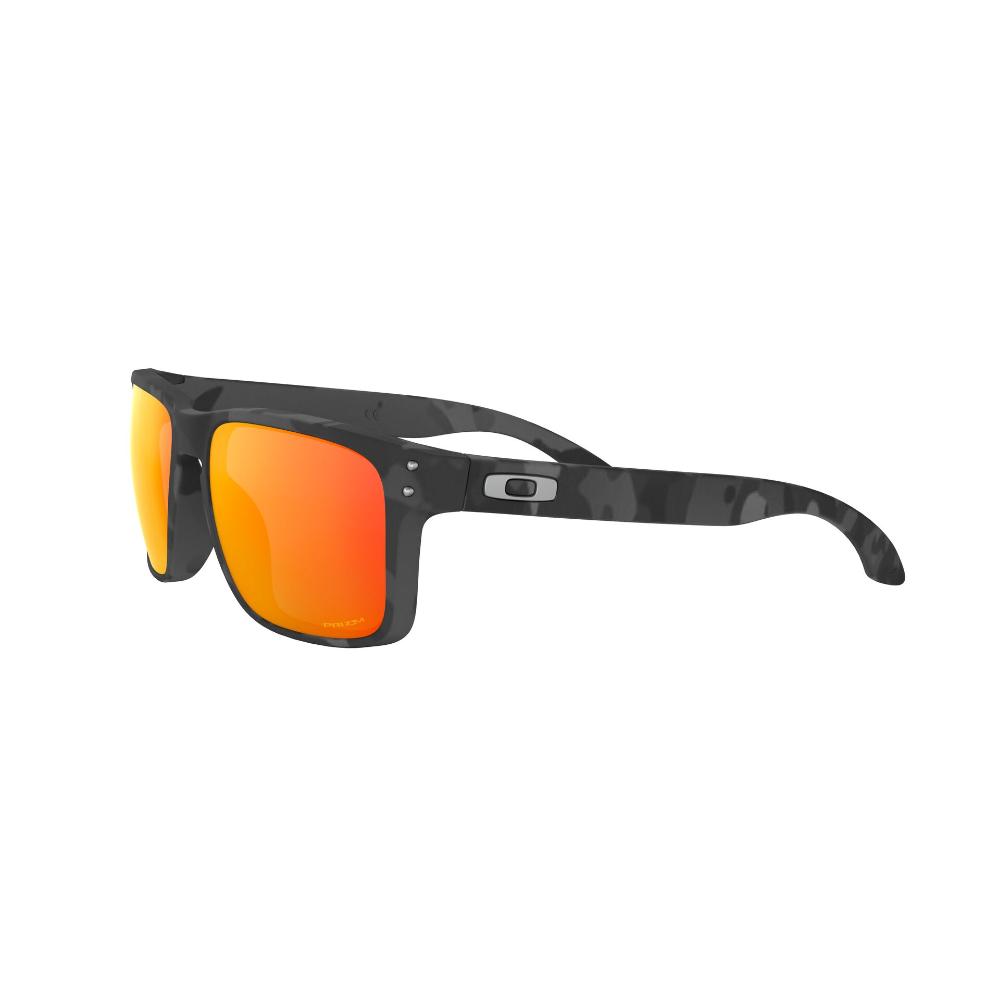 Oakley Holbrook