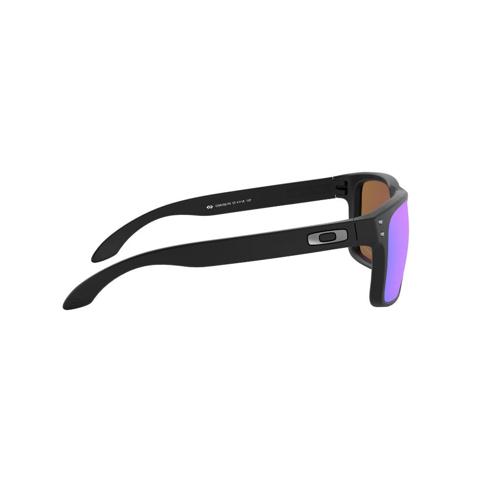 Oakley Holbrook