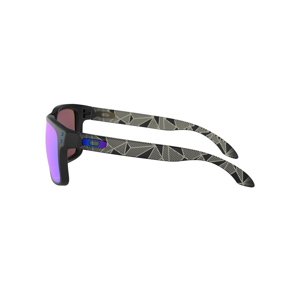 Oakley Holbrook