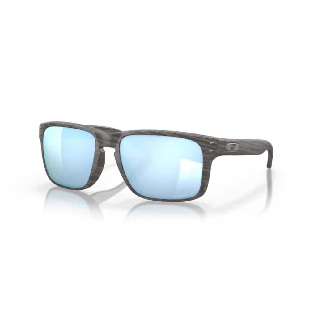 Oakley Holbrook