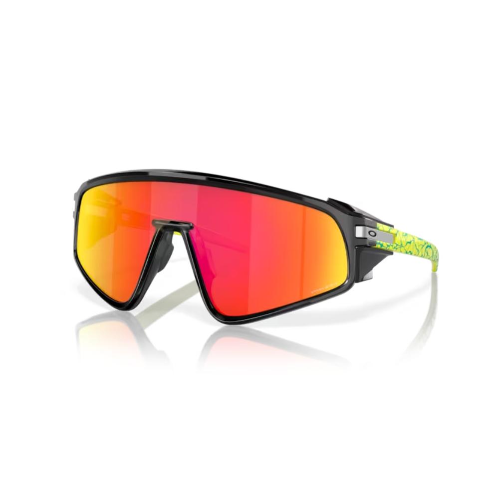 Oakley Latch Panel
