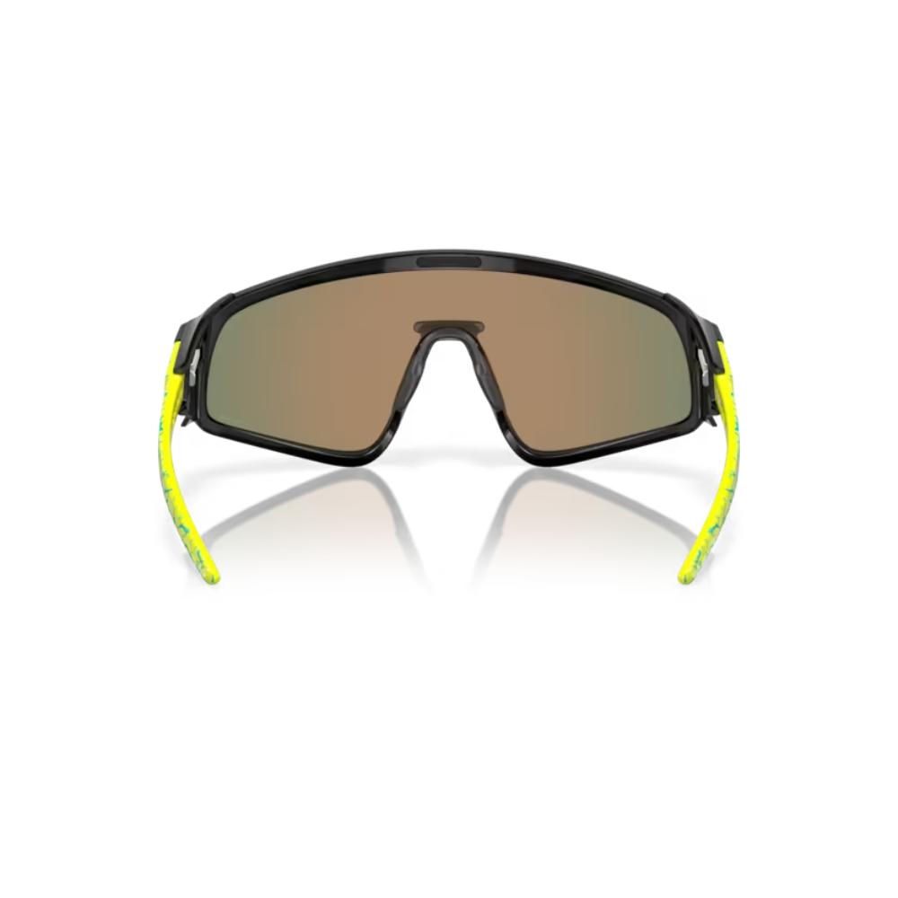 Oakley Latch Panel