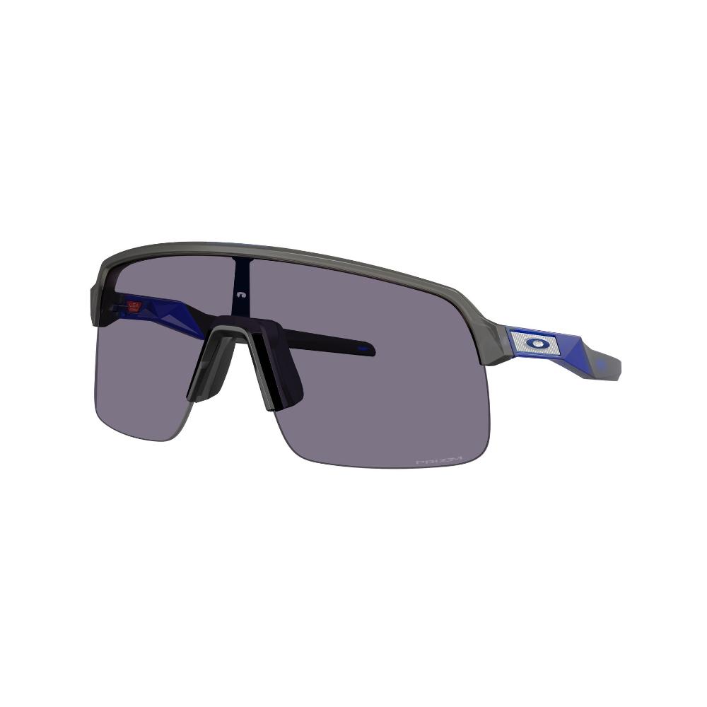 Oakley Sutro Lite