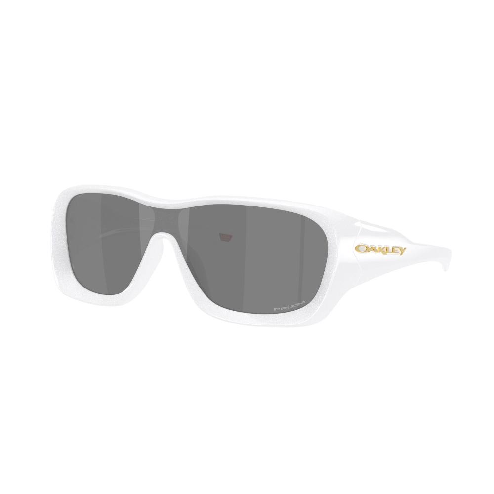Oakley De La Salle