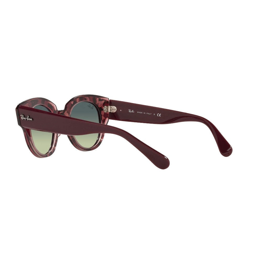 Ray-Ban Roundabout