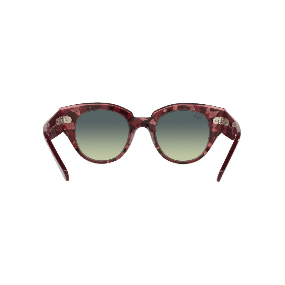 Ray-Ban Roundabout