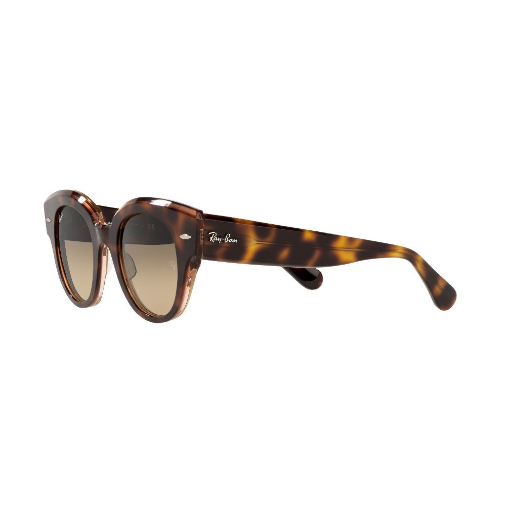Ray-Ban Roundabout