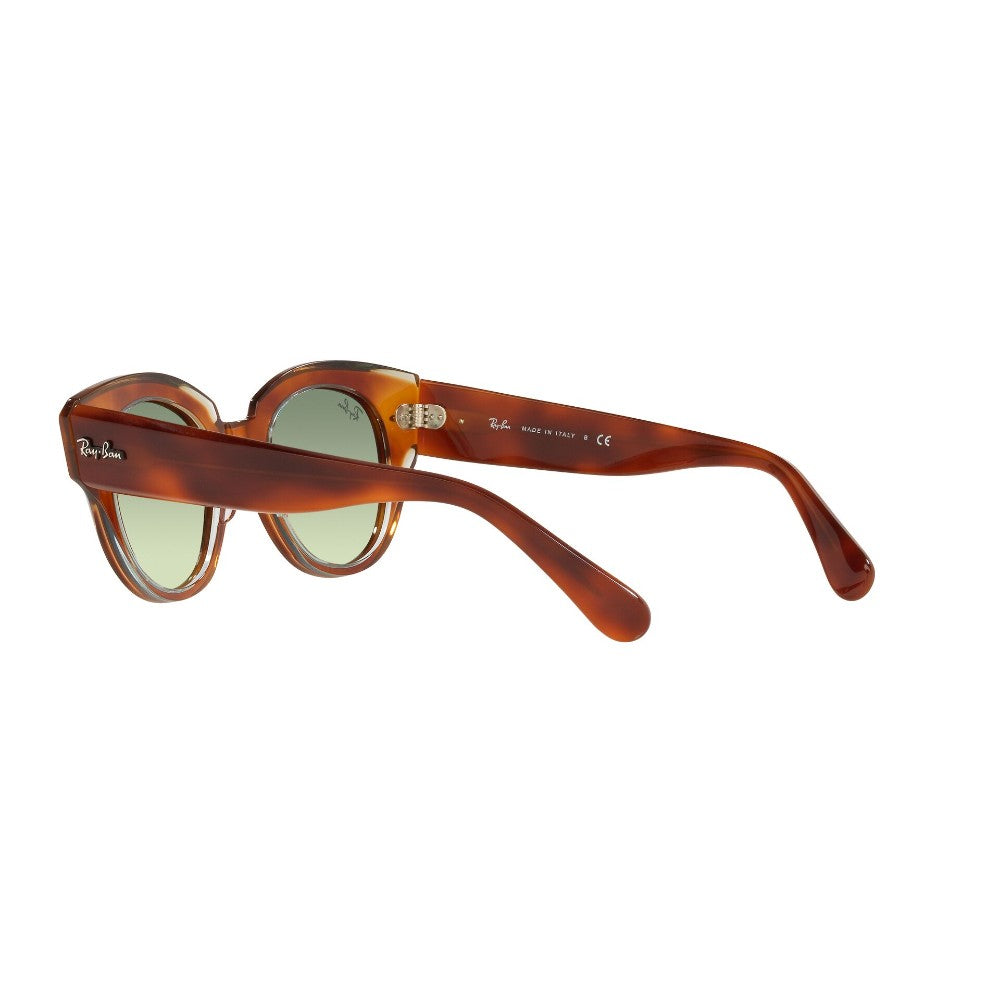 Ray-Ban Roundabout
