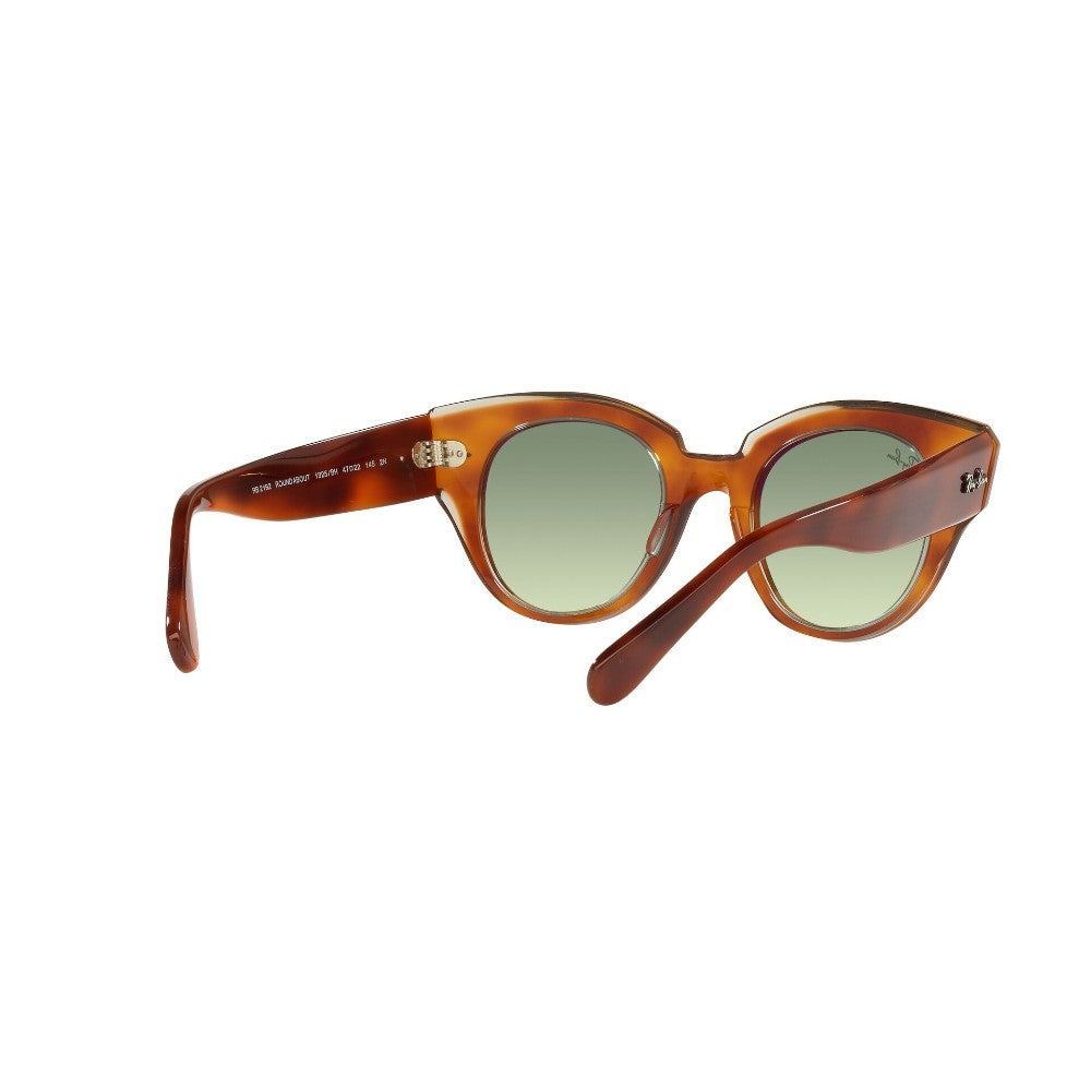 Ray-Ban Roundabout