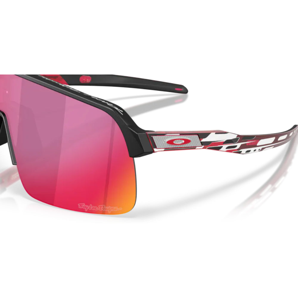 Oakley  Sutro Lite   OO 9463