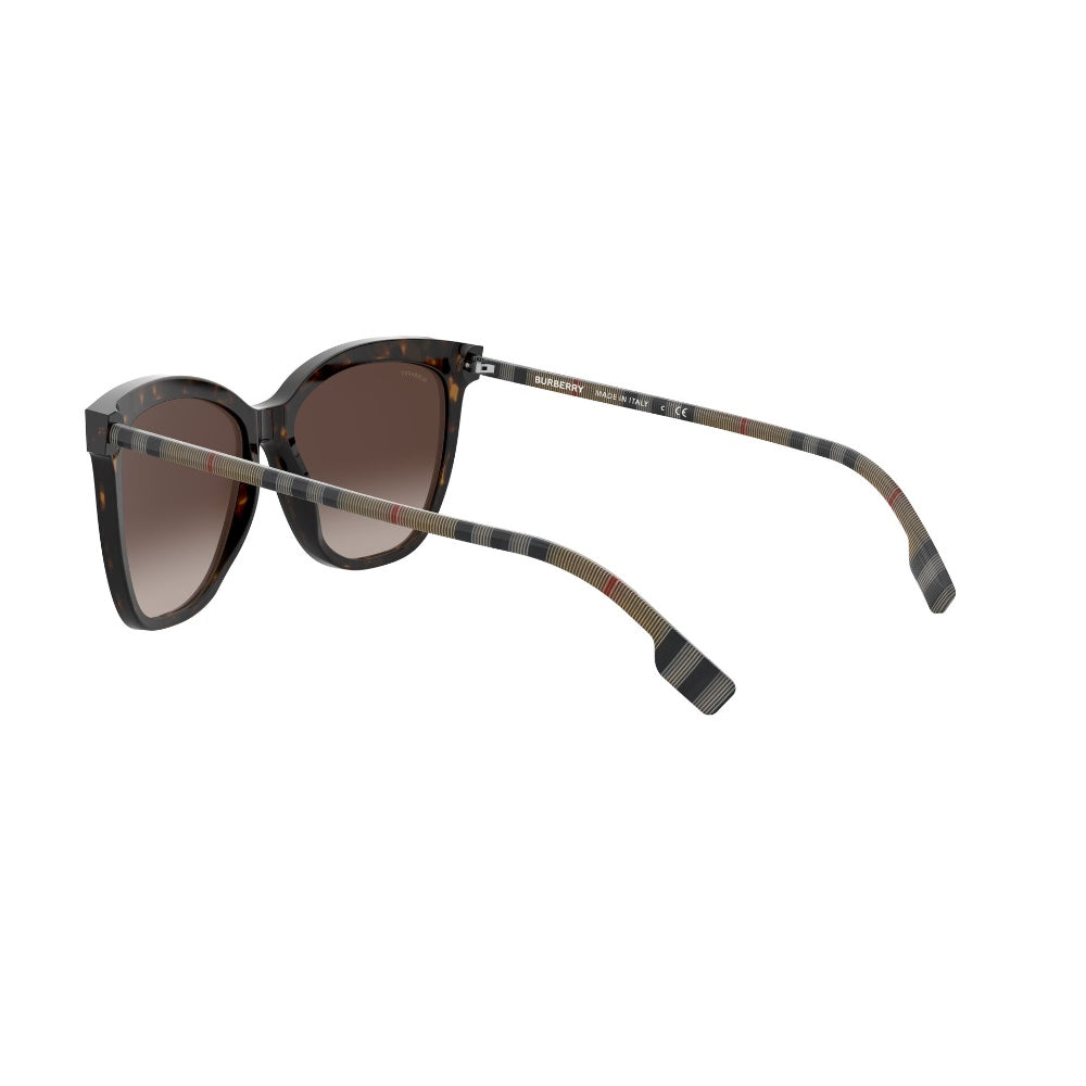 Burberry  Clare