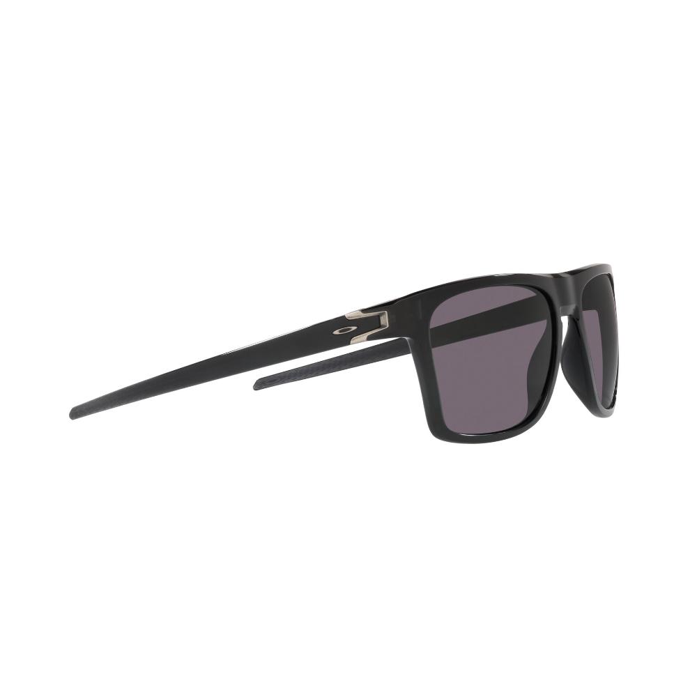 Oakley Leffingwell