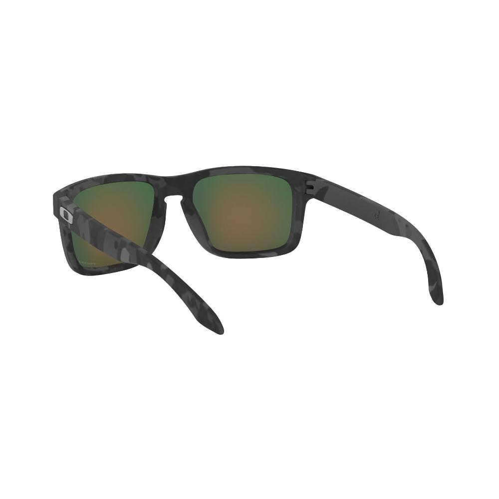 Oakley Holbrook