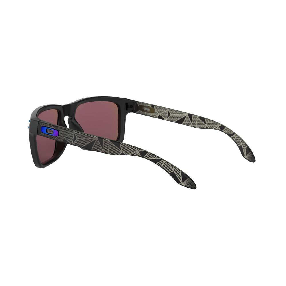 Oakley Holbrook