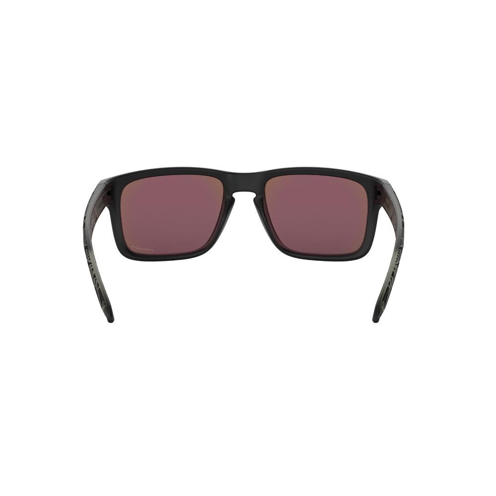 Oakley Holbrook