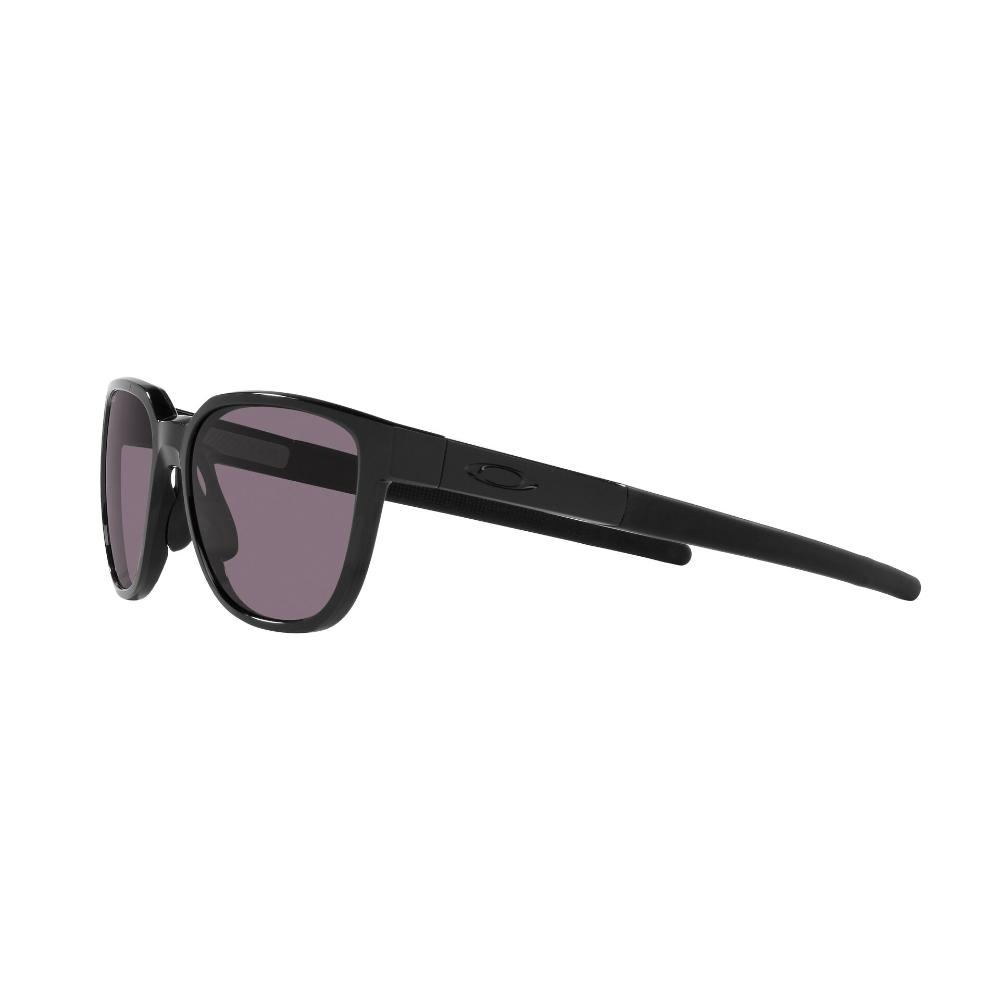 Oakley  Actuator