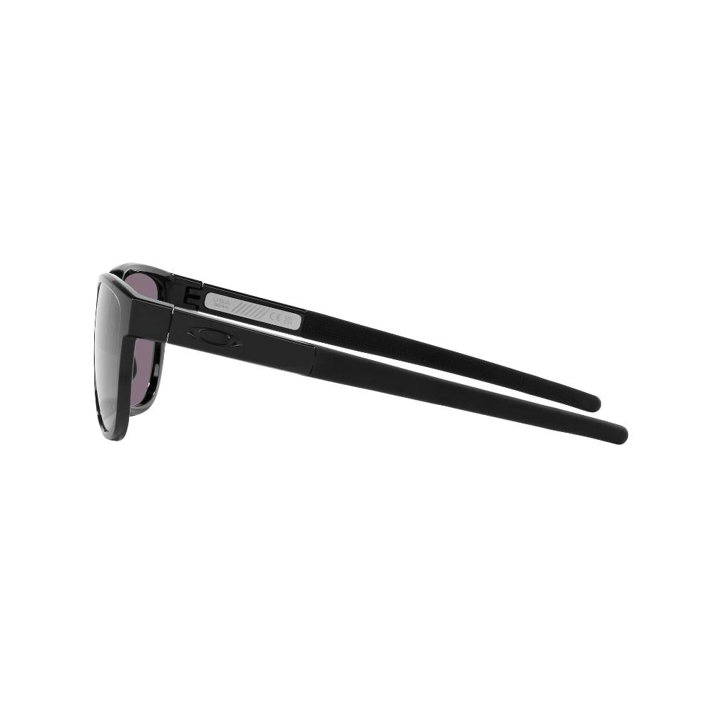 Oakley  Actuator
