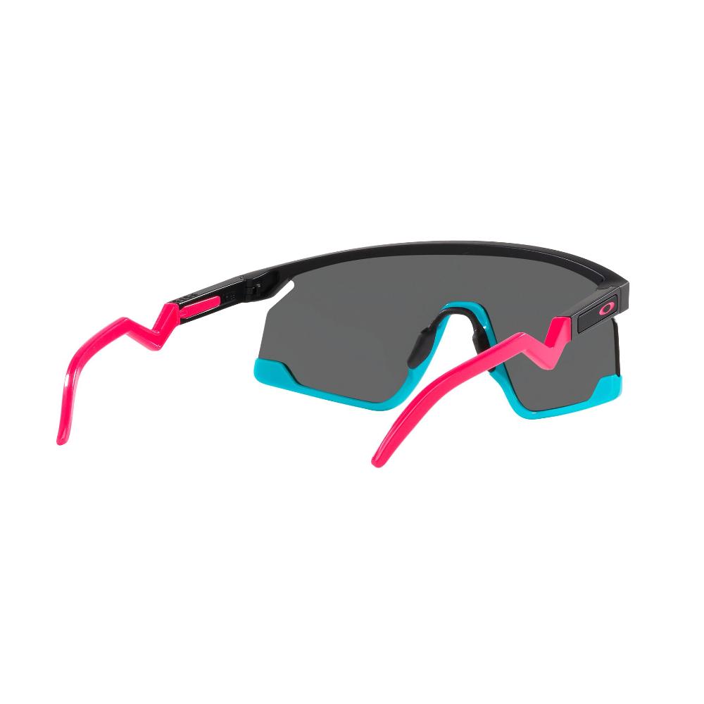 Oakley  Bxtr