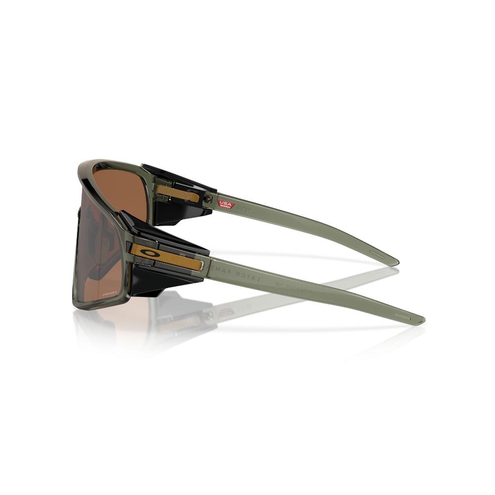 Oakley Latch Panel