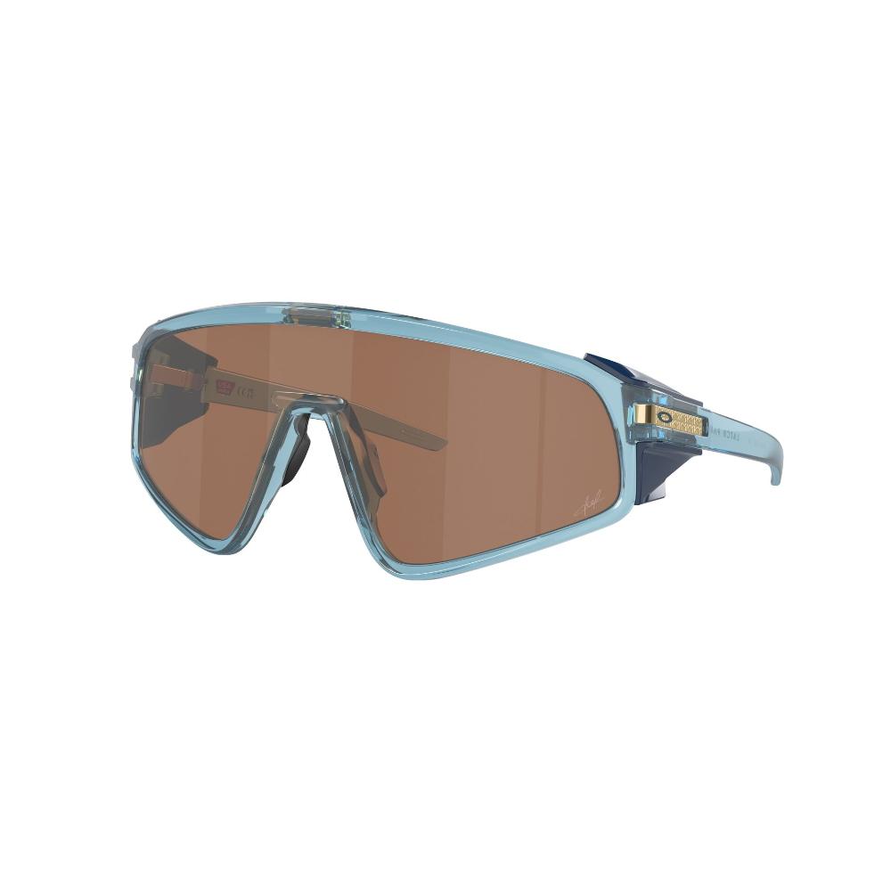 Oakley Latch Panel