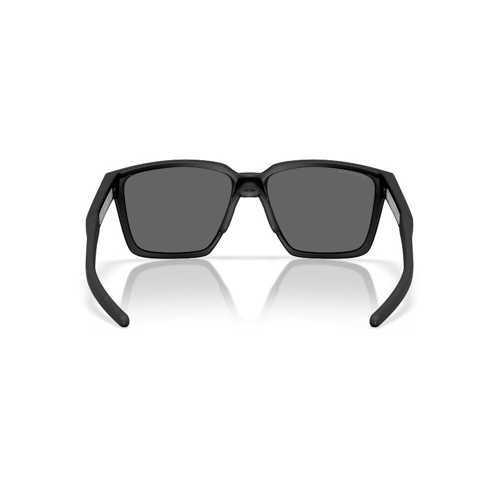 Oakley  Actuator Sq