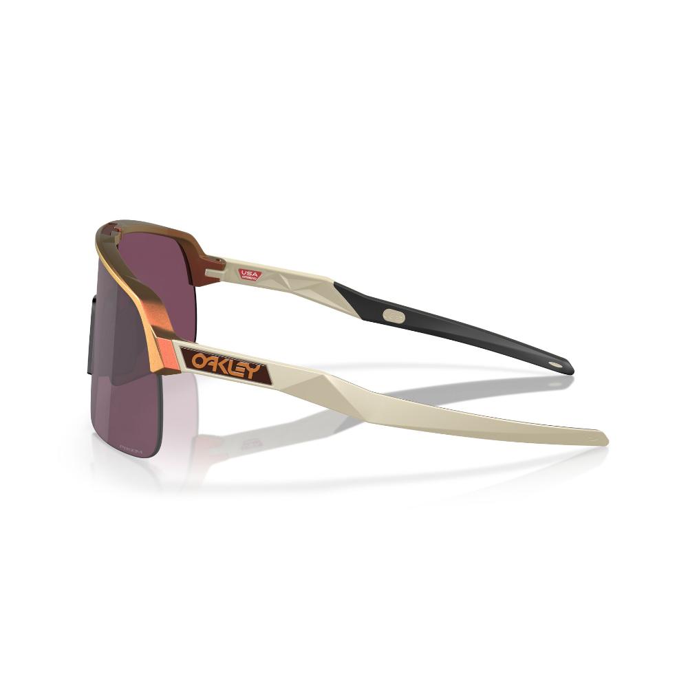 Oakley  Sutro Lite