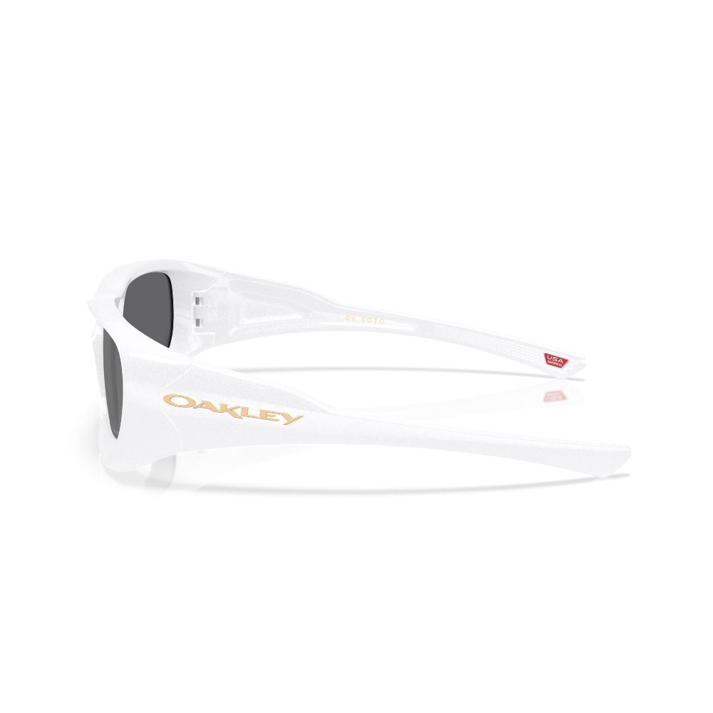 Oakley De Soto