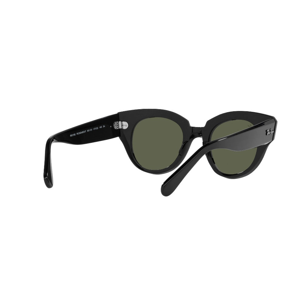 Ray-Ban  Roundabout